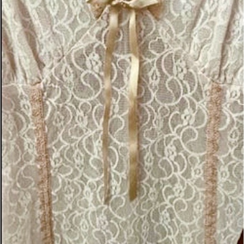 VINTAGE Sweet Pale Pink Lacy Nightie - Sz L Lovely Vintage Lingerie